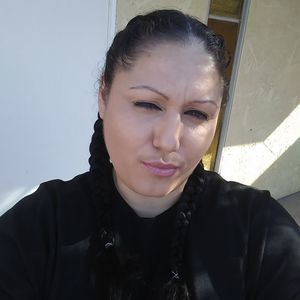 Meet your Posher, Yolanda